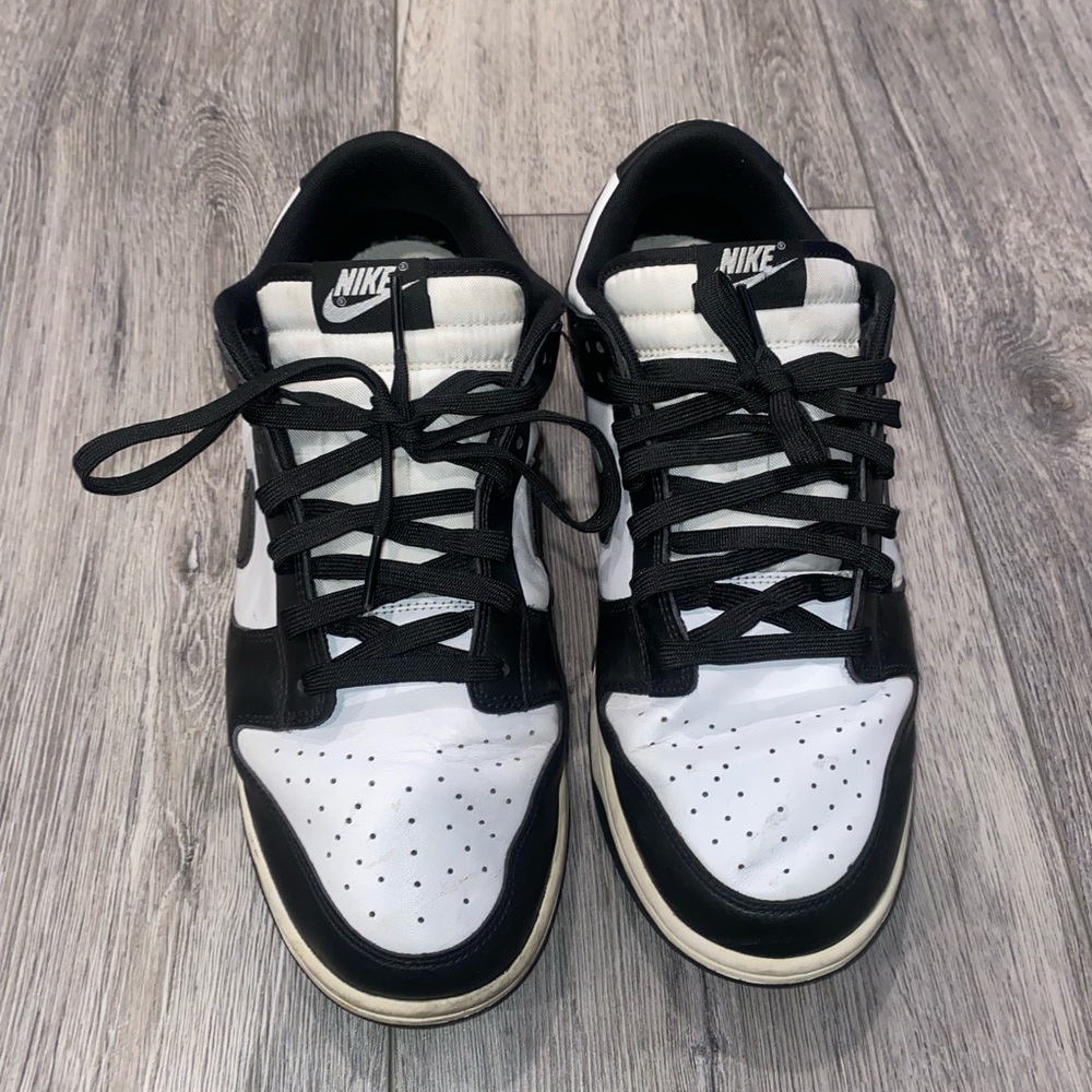 Nike ‘panda’ dunks